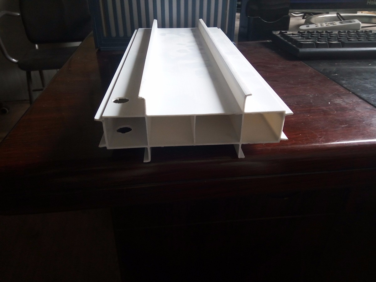 莱芜立面拉缝板 (1)150MM宽拉缝板